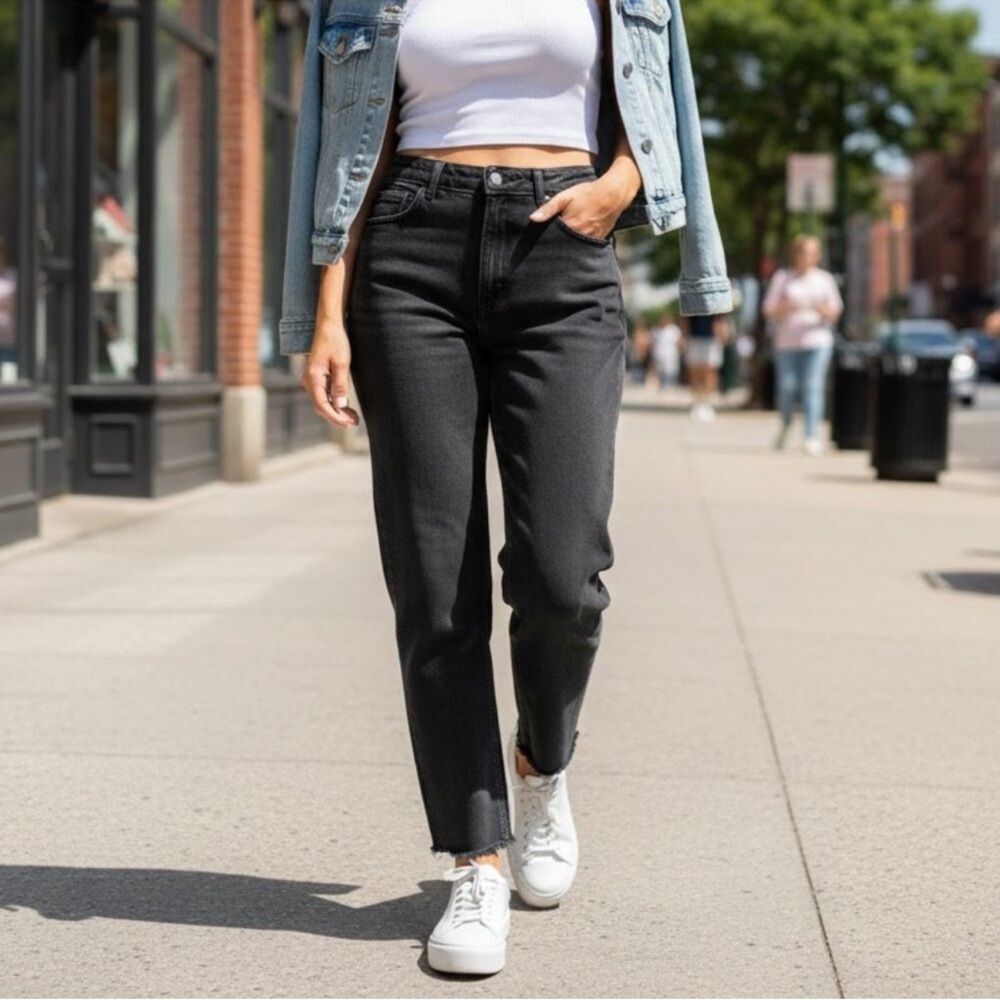PAIGE Noella Black High-Rise Straight Leg Jeans - Size 26